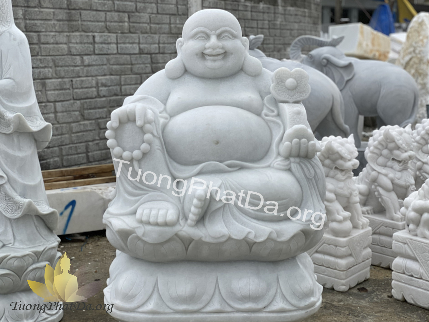 Tượng Phật Di Lặc bằng đá Non Nước Cẩm Thạch Trắng