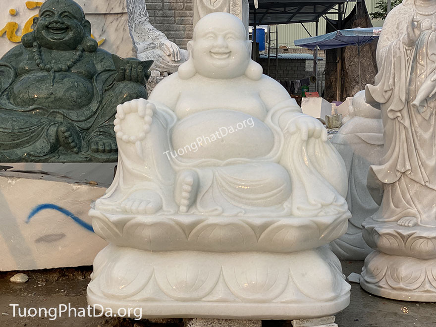 Tượng Phật Di Lặc bằng đá Non Nước