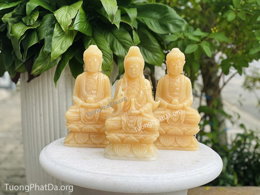 Tượng Phật Quan Âm nhỏ bằng đá ngọc Hoàng Long vàng