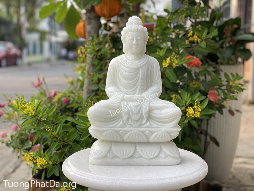 Tượng Phật Thích Ca bằng đá (nhỏ 35cm)