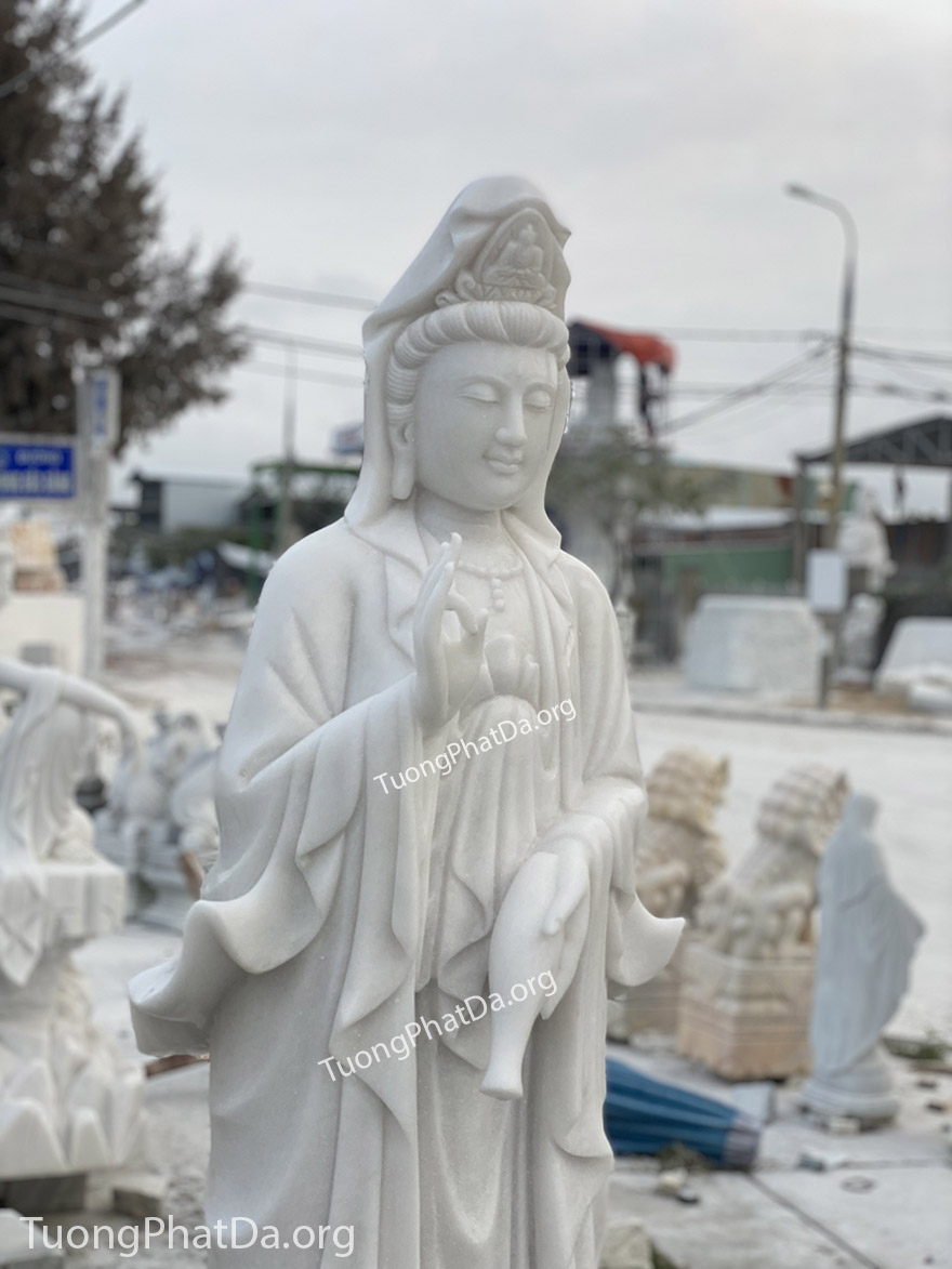 Tượng Phật Quan Âm bằng đá cẩm trắng trắng
