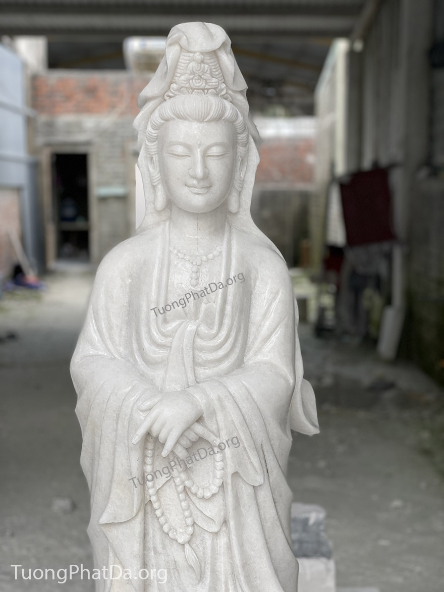 Tượng Phật Quan Âm Quá Hải bằng đá