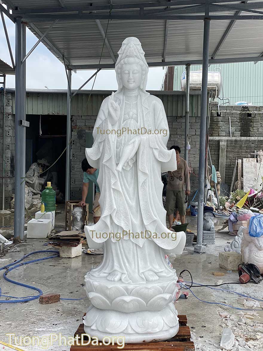 tượng phật quan âm bằng đá