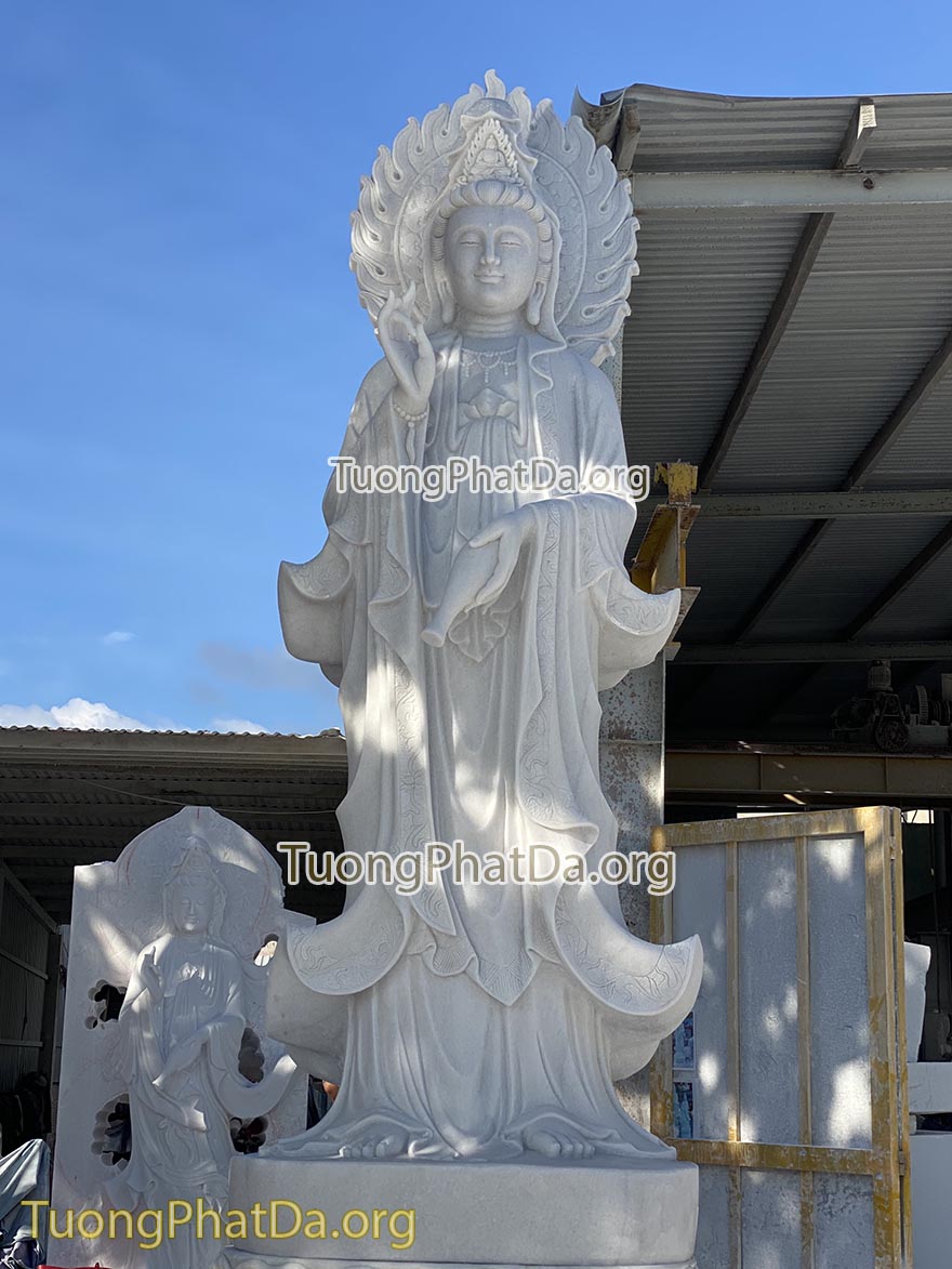 tượng phật quan âm bằng đá