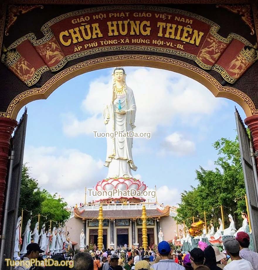 Tượng Mẹ Quan Âm Đông Hải