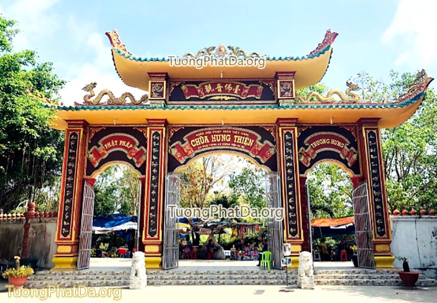 Tượng Mẹ Quan Âm Đông Hải