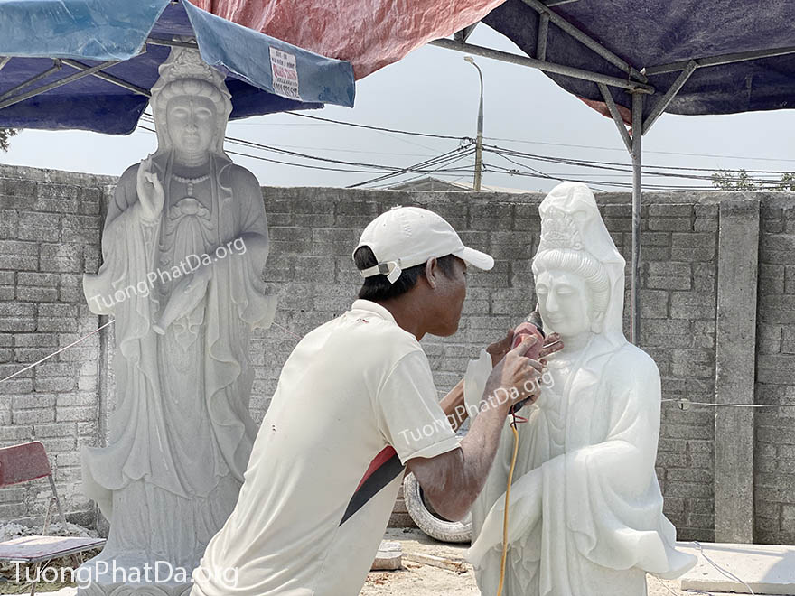 tượng phật quan âm bằng đá